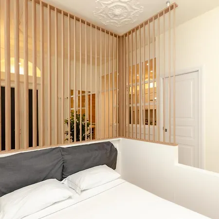 Vivimi - Bligny Luxury House *